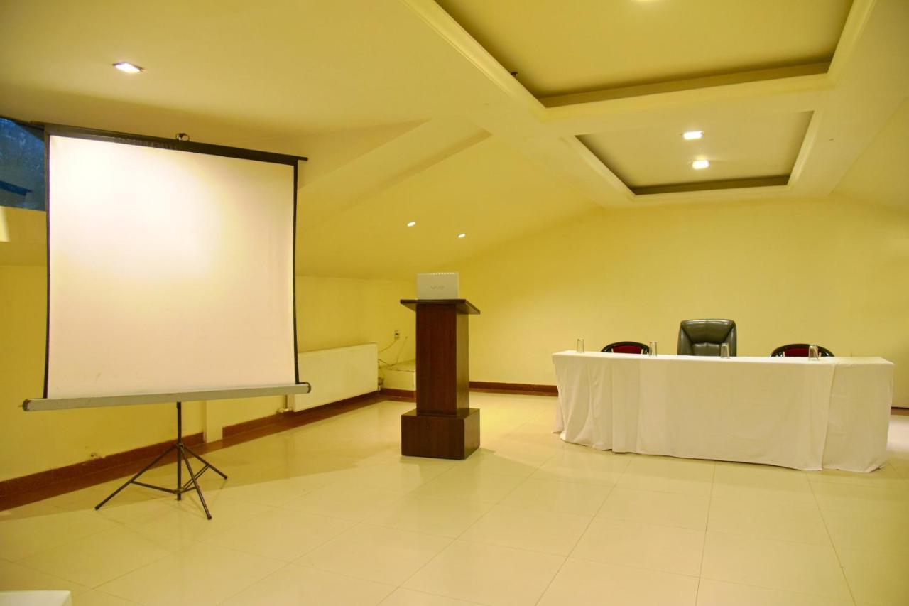 Indraprastha Resort Dalhousie Exterior photo